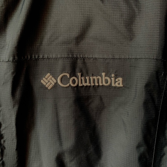 Columbia Rain Jacket - Picture 3 of 4